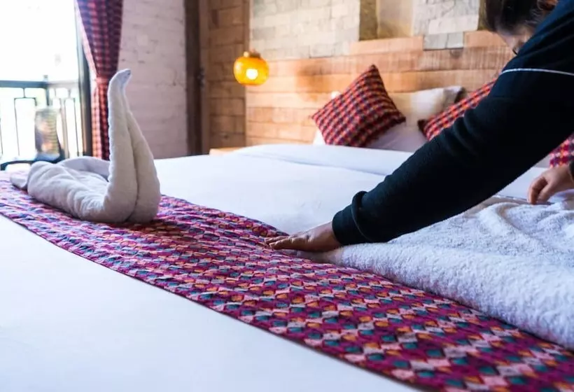 هتل Mera Peak Private Limited