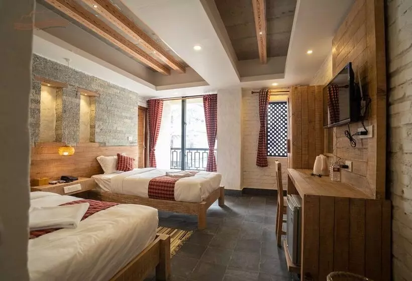 هتل Mera Peak Private Limited