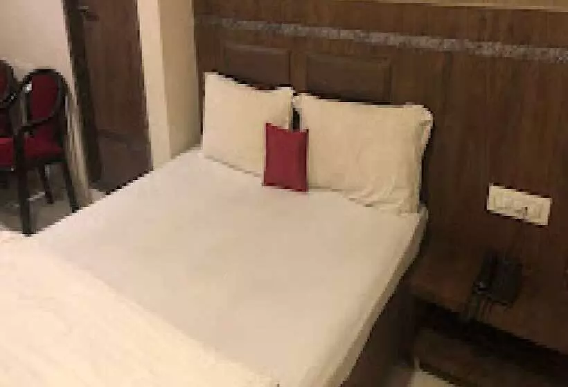 Hotelli Metro Palace Panvel Navi Mumbai