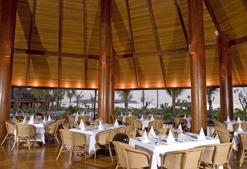 هتل One Myanmar Resort Ngapali