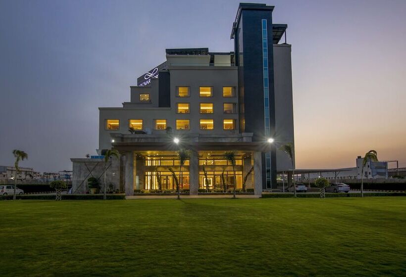 Hotel Sarovar Portico Sonipat