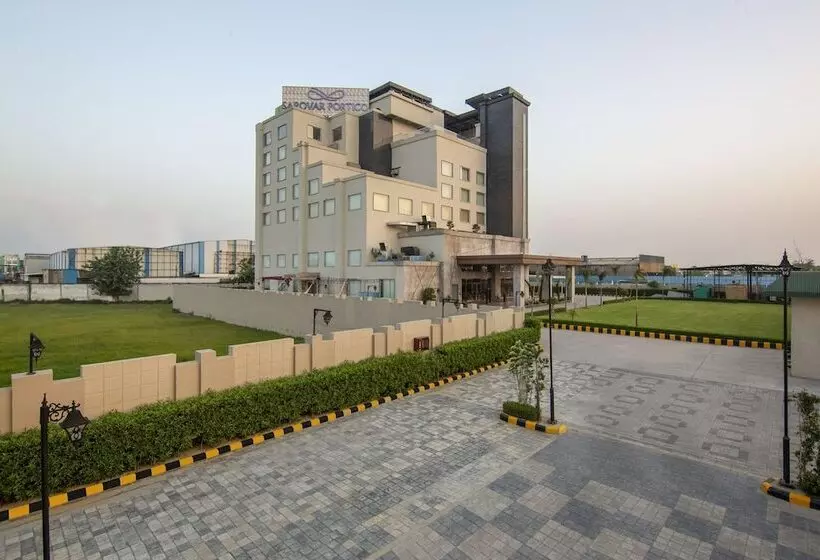 Hotelli Sarovar Portico Sonipat