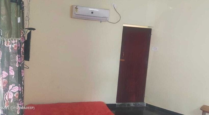 בית מלון כפרי Sharma Residencytiruvannamalai Royalstay