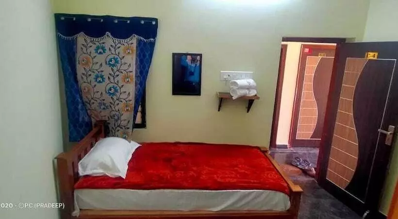 ホテル Sharma Residencytiruvannamalai Royalstay
