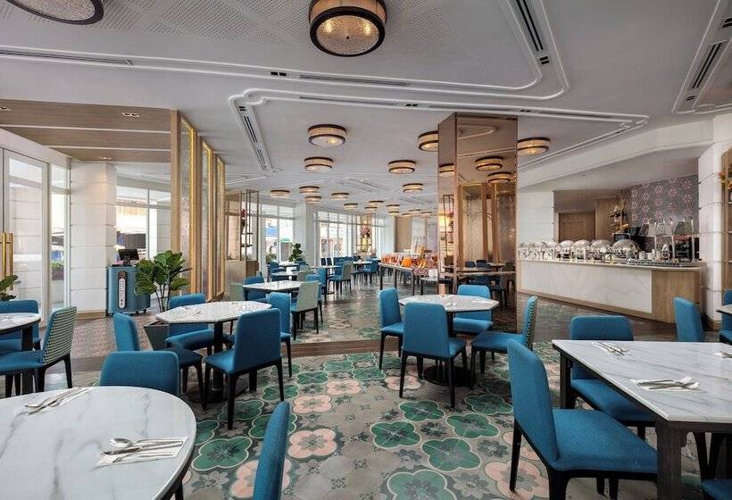 בית מלון כפרי The George Penang by The Crest Collection