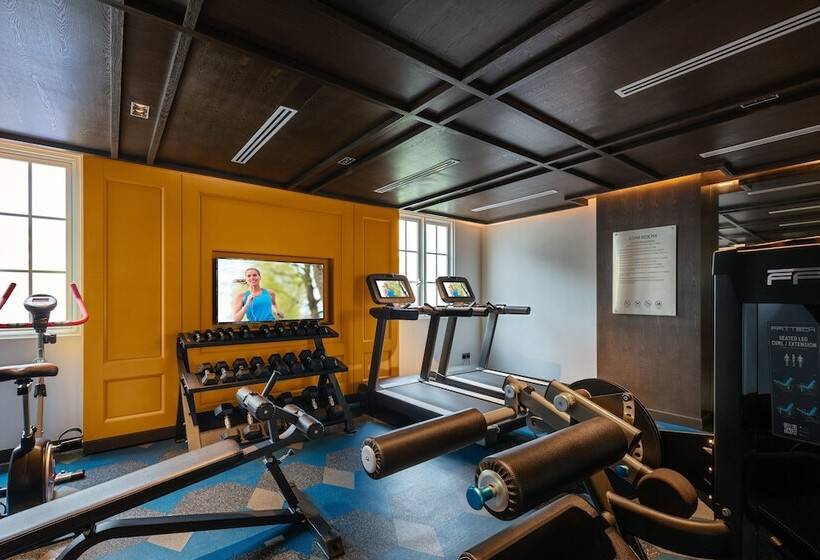 בית מלון כפרי The George Penang by The Crest Collection