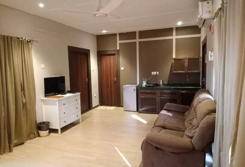 Hotelli The Woods Homestay