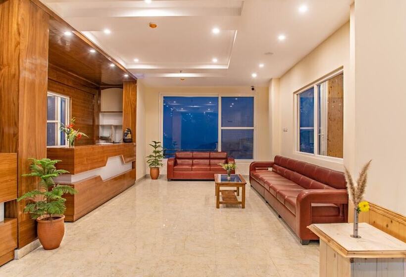 Hotel Xenious Micro Vista Elite Chail