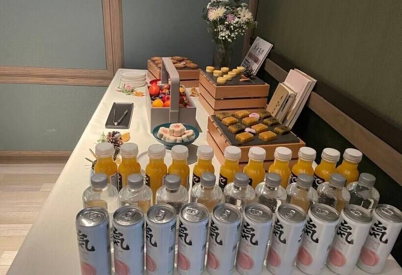 Hotell Wuhan Hankou Jiangtan Manxin Mansion