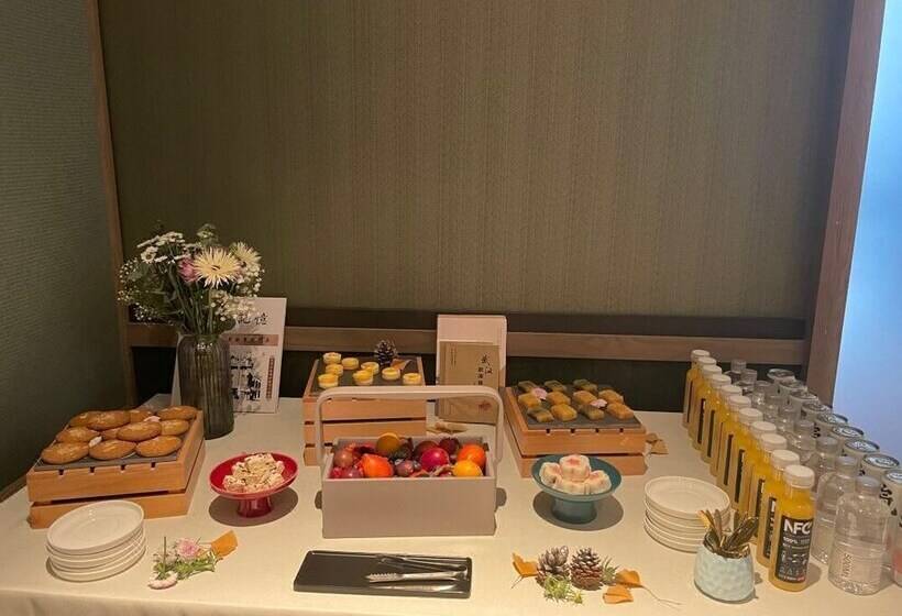 Hotell Wuhan Hankou Jiangtan Manxin Mansion