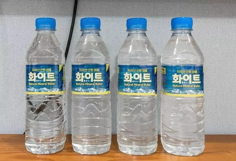Motelli Changwon Jungangdong Business Hotel Hue