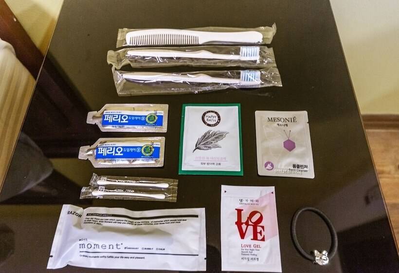 فندق على الطريق Gyeongsan Grand