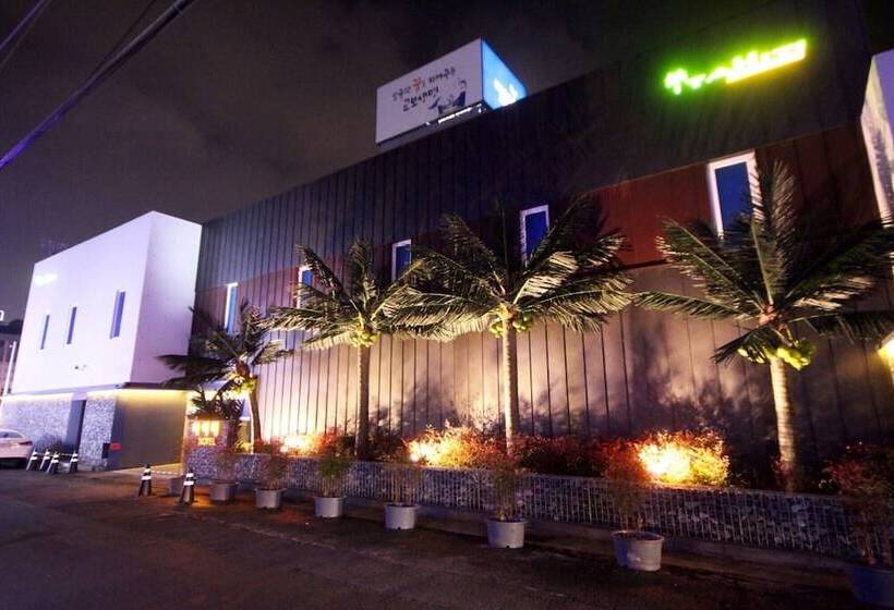 モーテル Pohang Jukdo Market Tahiti