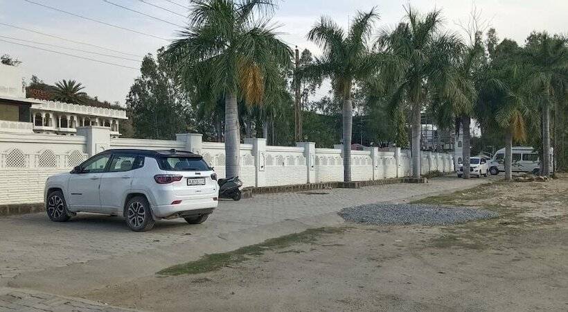 Resort Gold Nest Rubystone Heritage