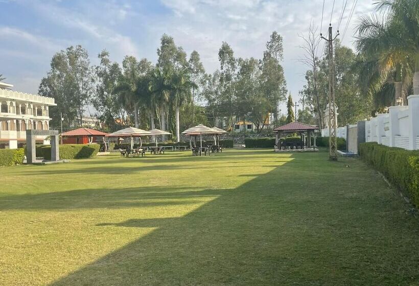 Resort Gold Nest Rubystone Heritage