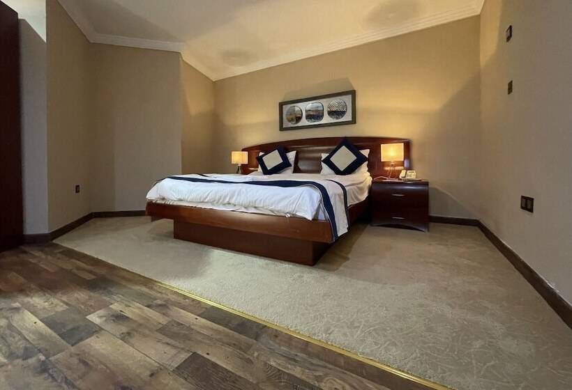 Wakra Inn Hotel Apartments