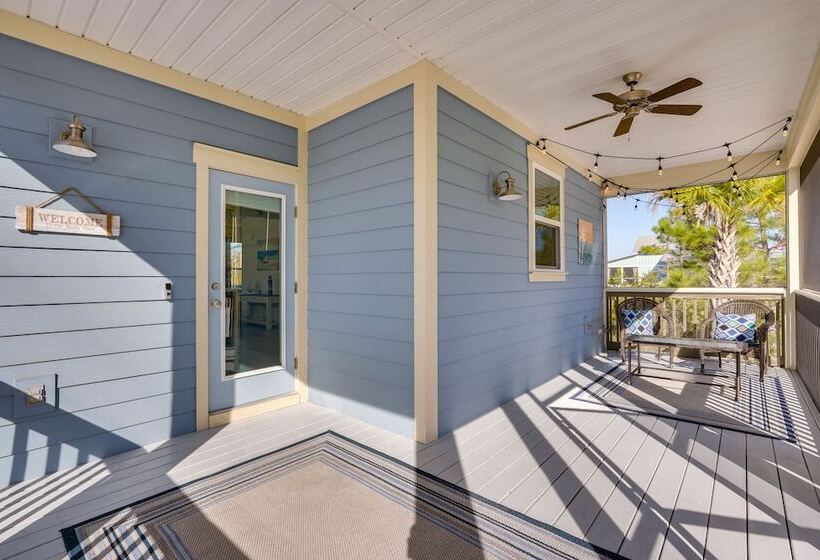 Beachy Port St Joe Home: On Site Boardwalk Access!