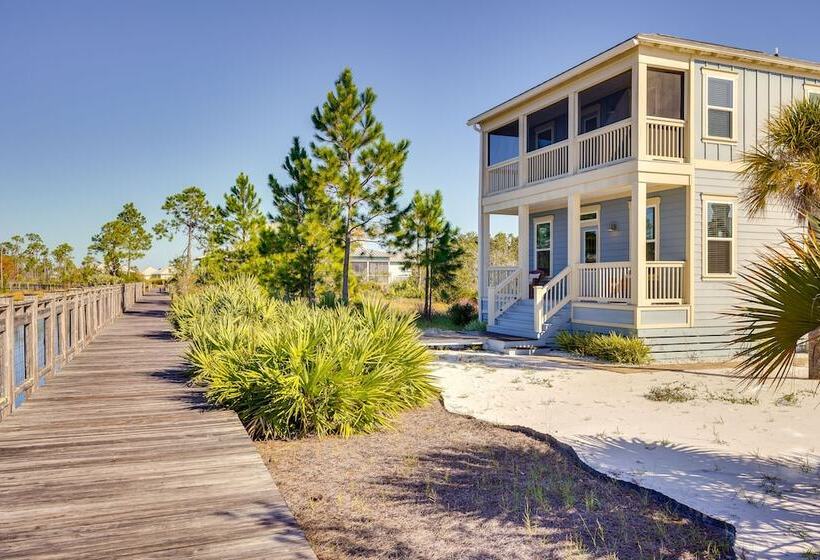 Beachy Port St Joe Home: On Site Boardwalk Access!