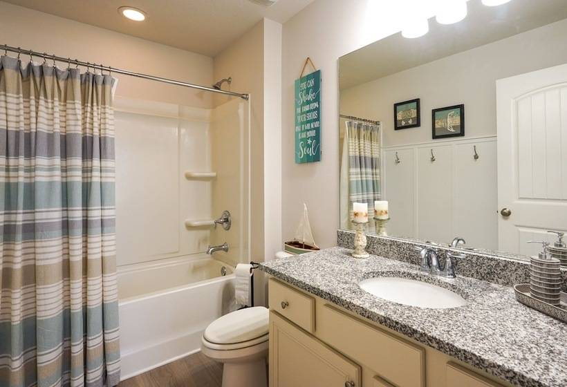 Beachy Port St Joe Home: On Site Boardwalk Access!