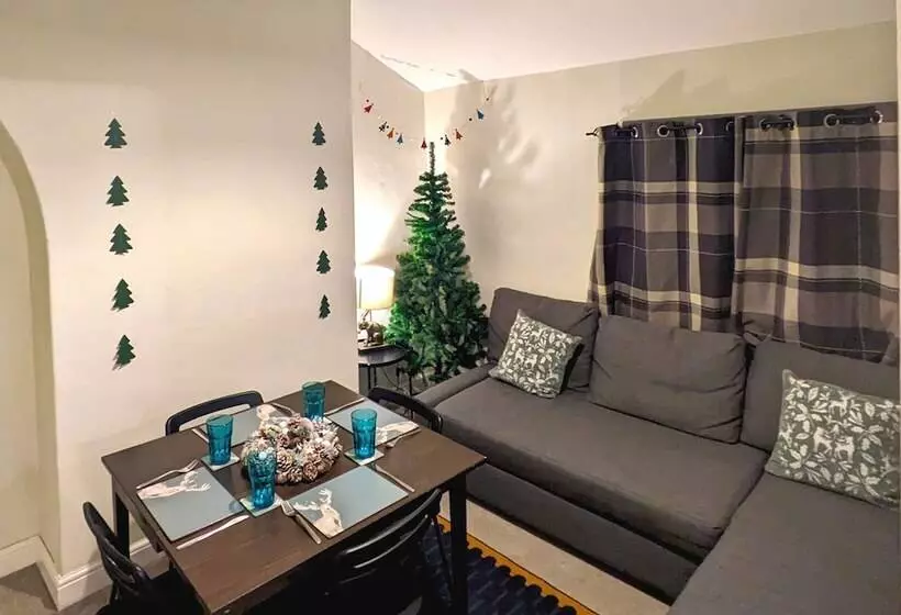 Aamiaismajoitus (B&B) Converted Railway Cottage