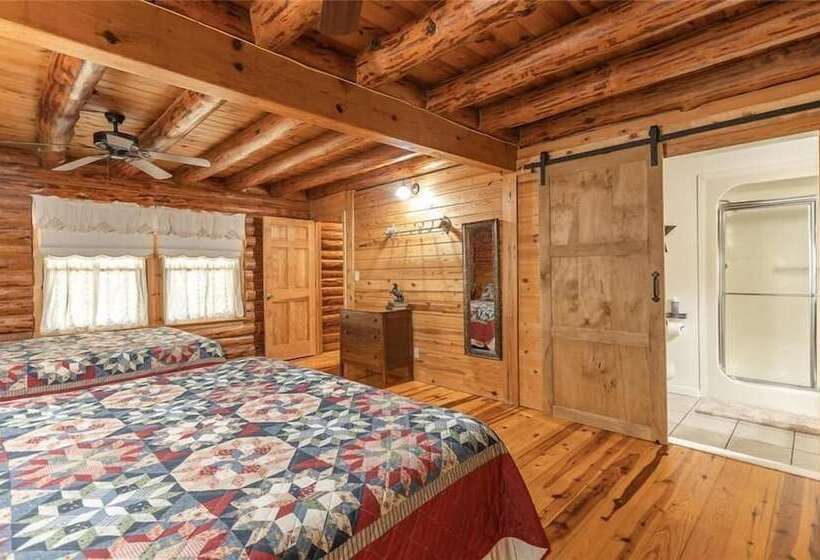 Bed and Breakfast Dragonfly Meadows Guesthouse