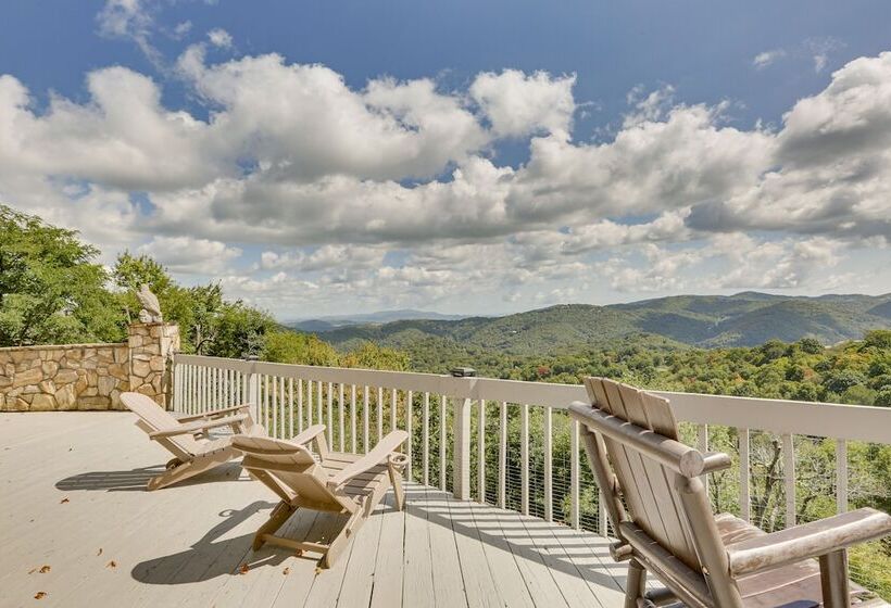 Blowing Rock Home W/ Hot Tub & Mountain View Deck!