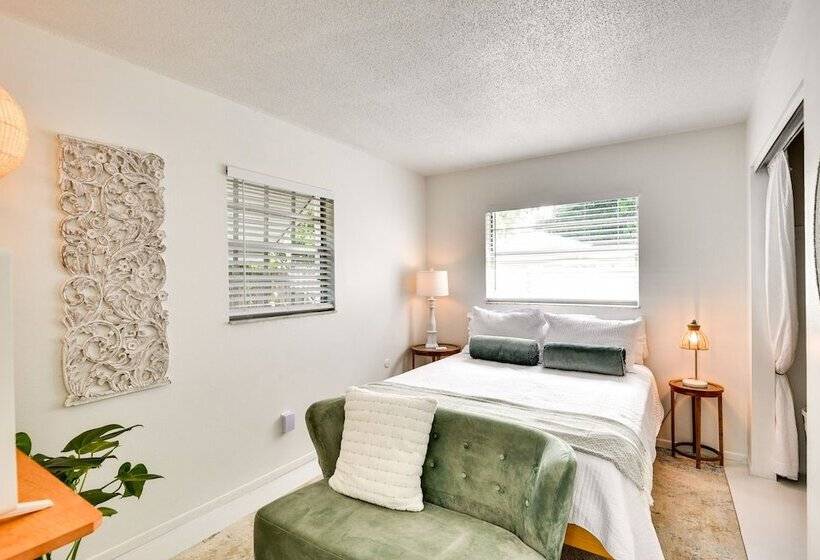 New Smyrna Beach Vacation Rental W/ Patio & Grill!