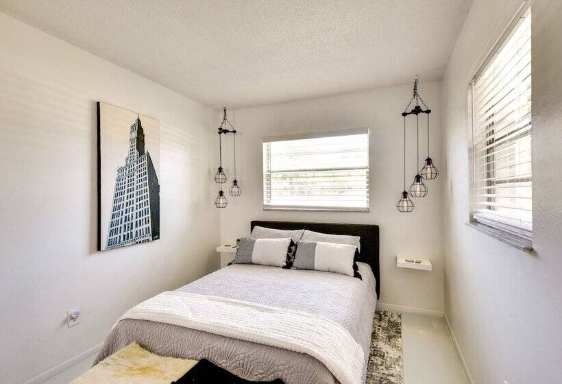 New Smyrna Beach Vacation Rental W/ Patio & Grill!