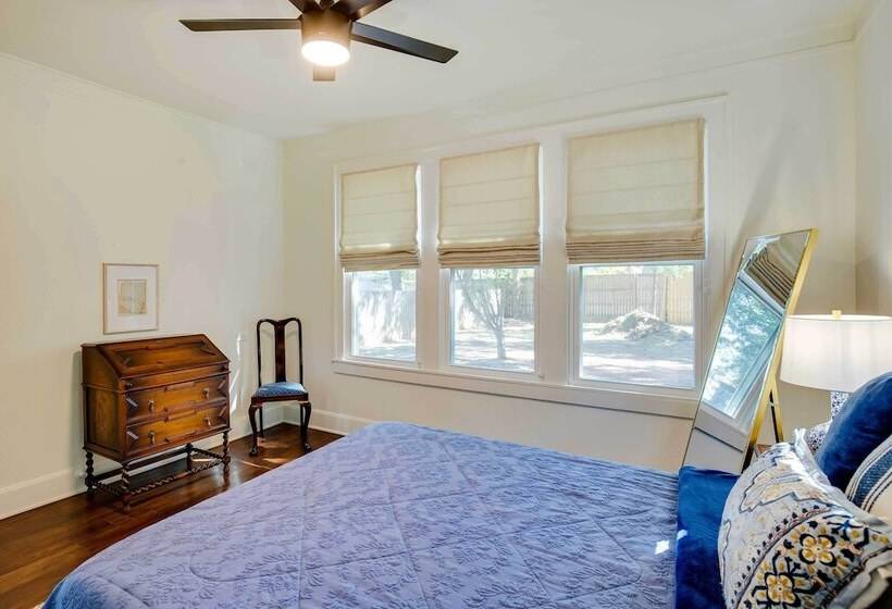 Walkable Tyler House W/ Deck: 1/2 Mi To Downtown!