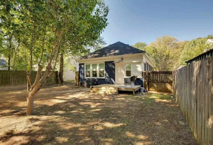 Walkable Tyler House W/ Deck: 1/2 Mi To Downtown!