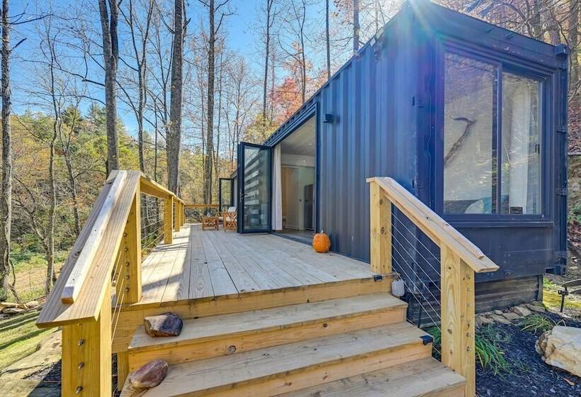 Bryson City Tiny Cabin W/ Deck Near River Access!