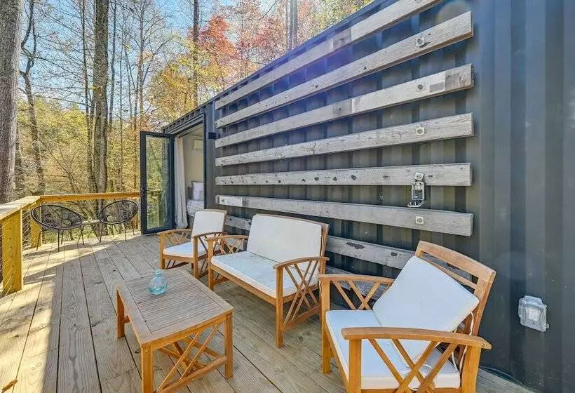 Bryson City Tiny Cabin W/ Deck Near River Access!
