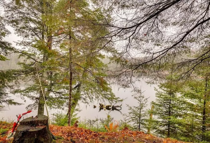 Charming Watersmeet Cabin W/ Dock On Kitty Island!