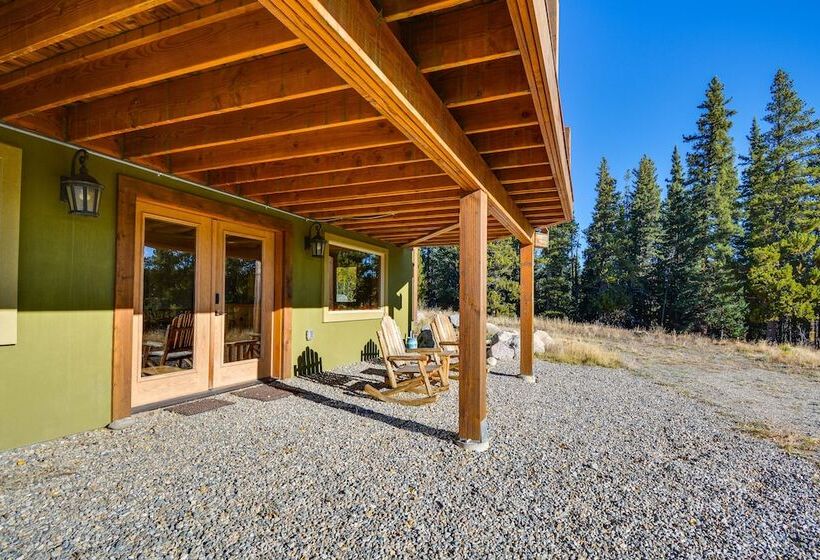 Cozy Alma Mountain Retreat: Fireplace & Grill