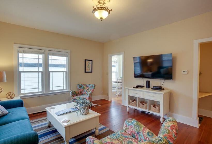 Downtown Coeur Dalene Retreat Near Lake & Parks!