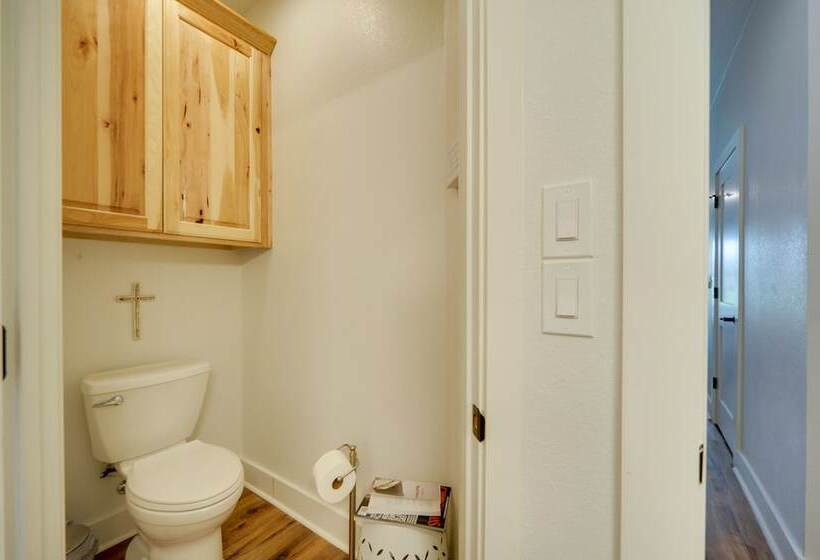 Horseshoe Bay Resort Home ~ 6 Mi To Lake Lbj!