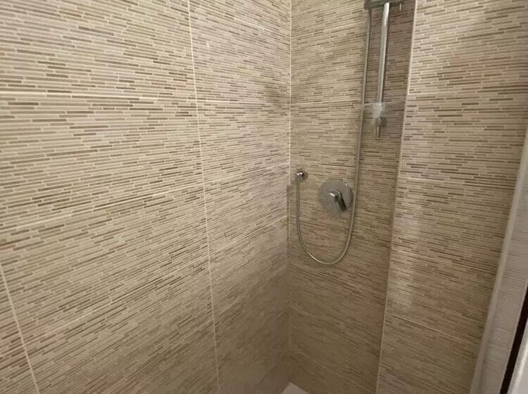 Hostelli Le Casette Di Frà Host And Go