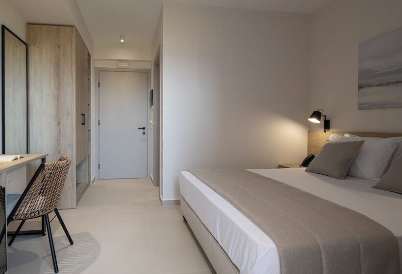 בית מלון כפרי Calives Premium Stay