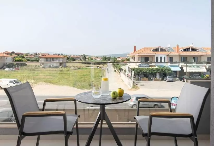 Hotelli Calives Premium Stay