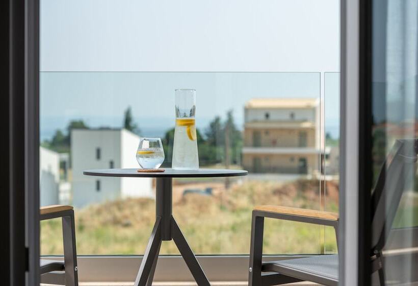 בית מלון כפרי Calives Premium Stay