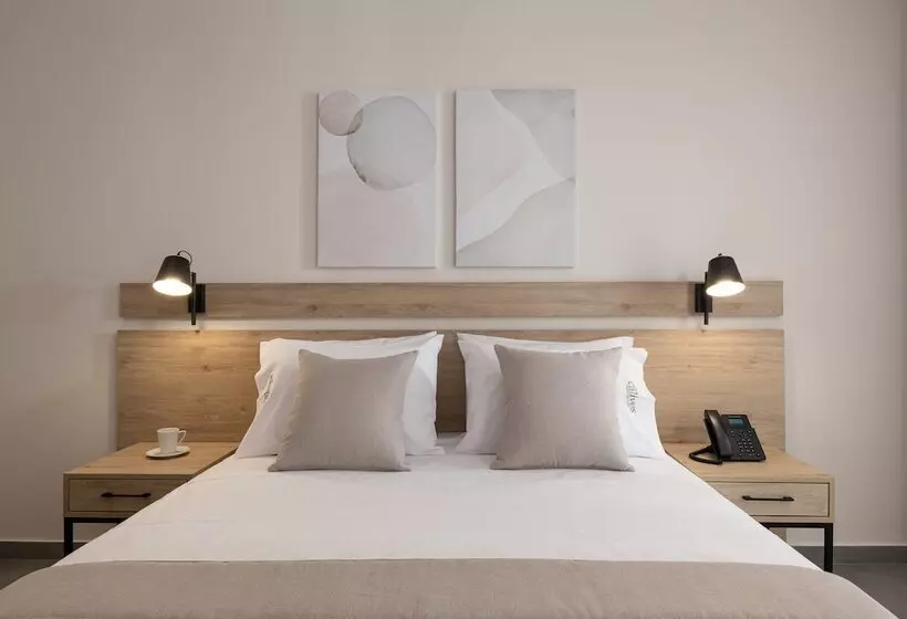 Hotelli Calives Premium Stay