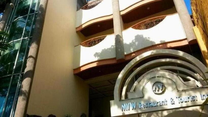 Mvw Hotel & Restaurant
