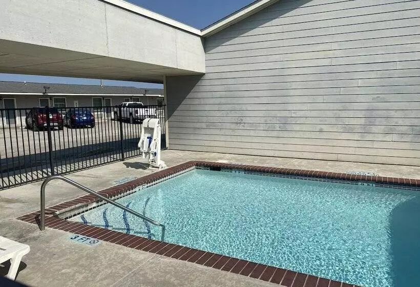ホテル Southern Inn & Suites Rv Lots Now Available