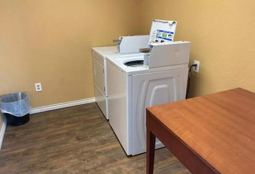 ホテル Southern Inn & Suites Rv Lots Now Available