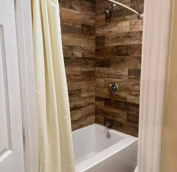 Hotelli Tahquitz Pines Retreat