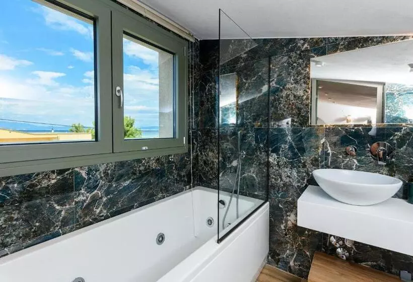 Hotelli The Olive Land