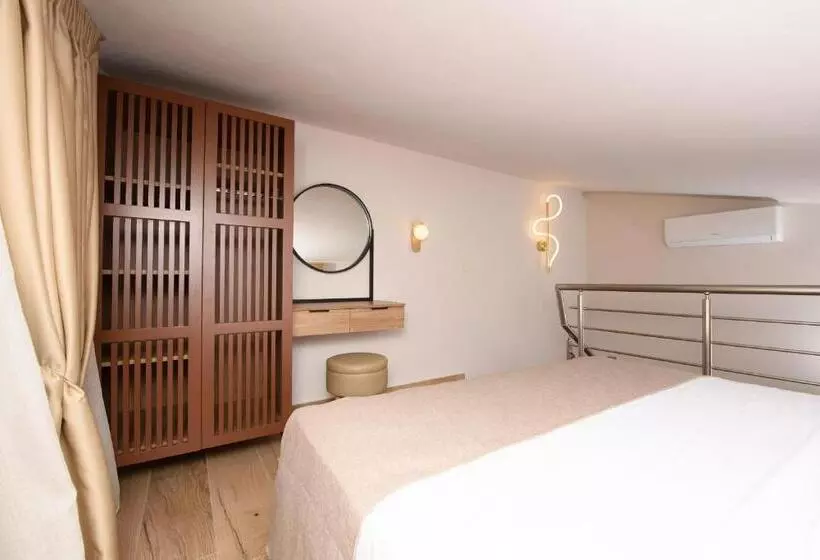 Hotelli The Olive Land