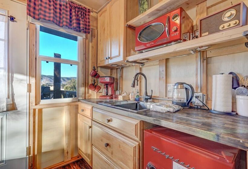 فندق Tree Deer Blind