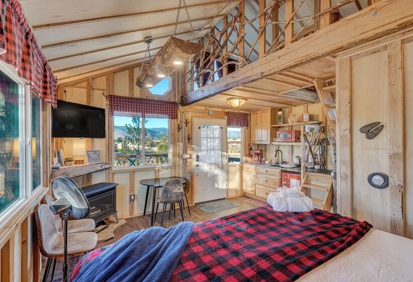 فندق Tree Deer Blind