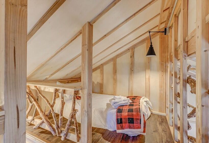 فندق Tree Deer Blind